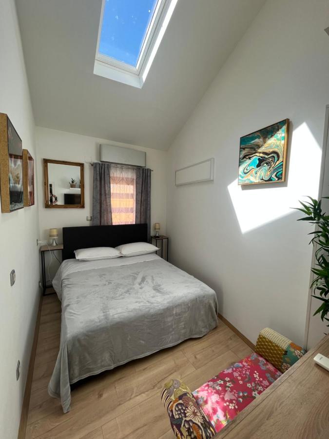 Hiza Apartment Pula Ngoại thất bức ảnh