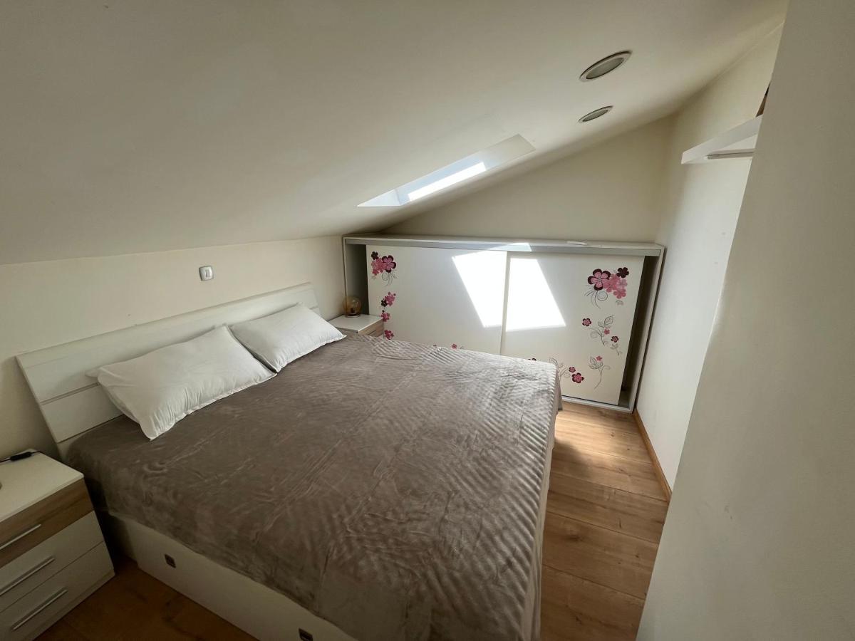 Hiza Apartment Pula Ngoại thất bức ảnh